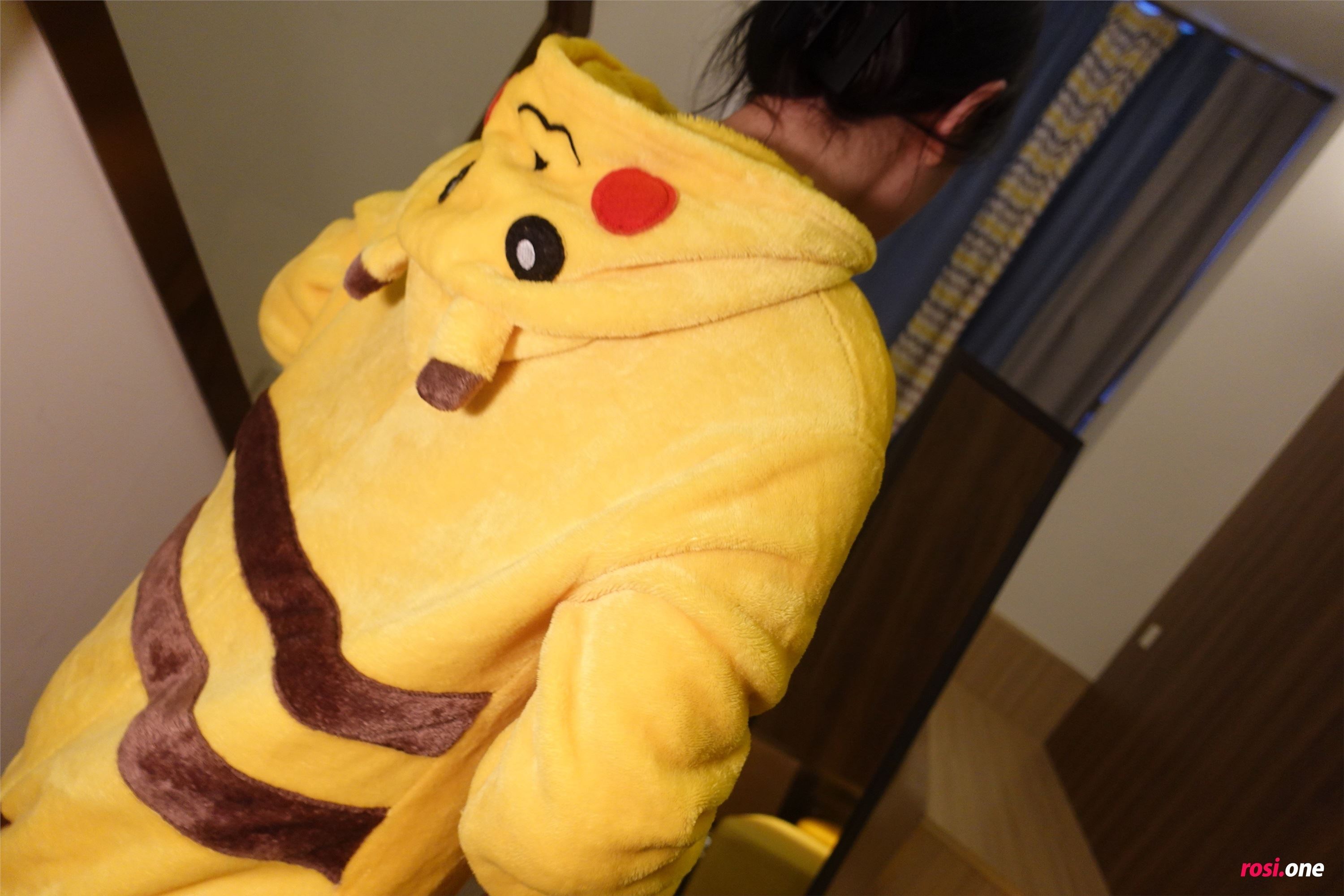 ROSI写真 2021.11.13 NO.3631